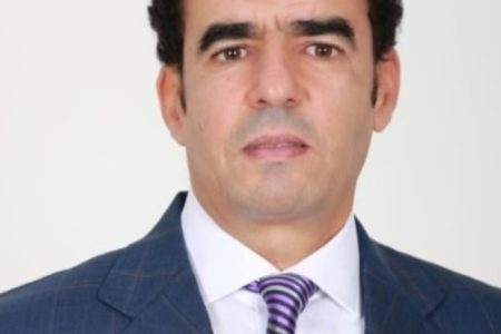 الإعلام بين الخطاب المعلن والعداء المبطّن: حالة قناة الجزيرة وموقفها من وحدة المغرب الترابيّة