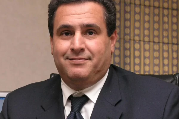 عزيز أخنوش نمودج سياسي إنتهت مدة صلاحيته