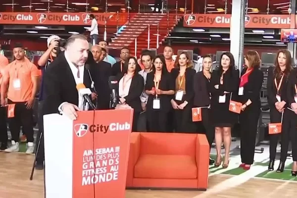 من بينها ممارسة الجنس على العاملات والاتجار بالبشر، مالك نوادي سيتي كلوب يواجه تهما خطيرة وهذا رده عليها