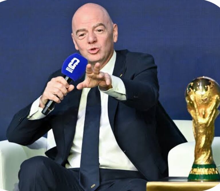 أكثر من مجرد لعبة، كيف تحرك الساحرة المستديرة خيوط السياسة الدولية؟