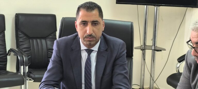 نبيل العوملة يفجر الرواية الرسمية.. مشروع 82 مليار من هندسة العامل لا من “بطولات” رئيسة المجلس الجماعي لسطات